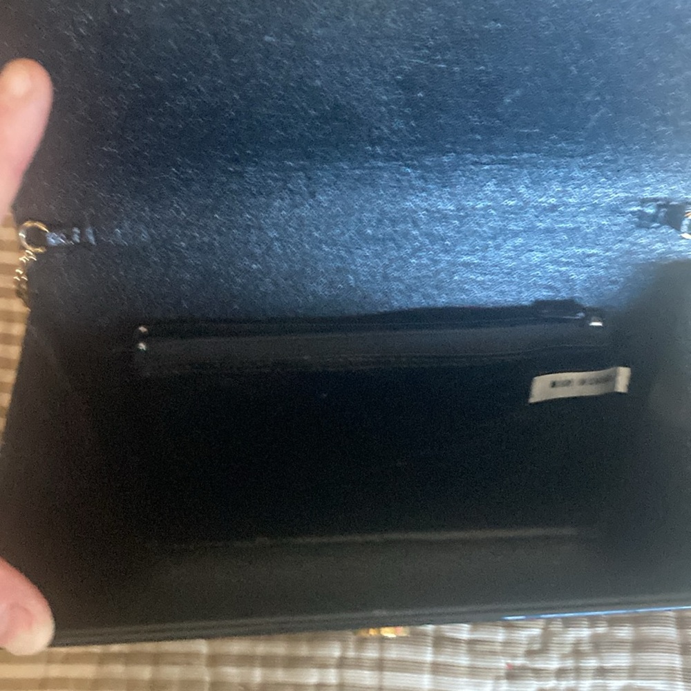 Vintage black plastic clutch - Picture 4 of 4